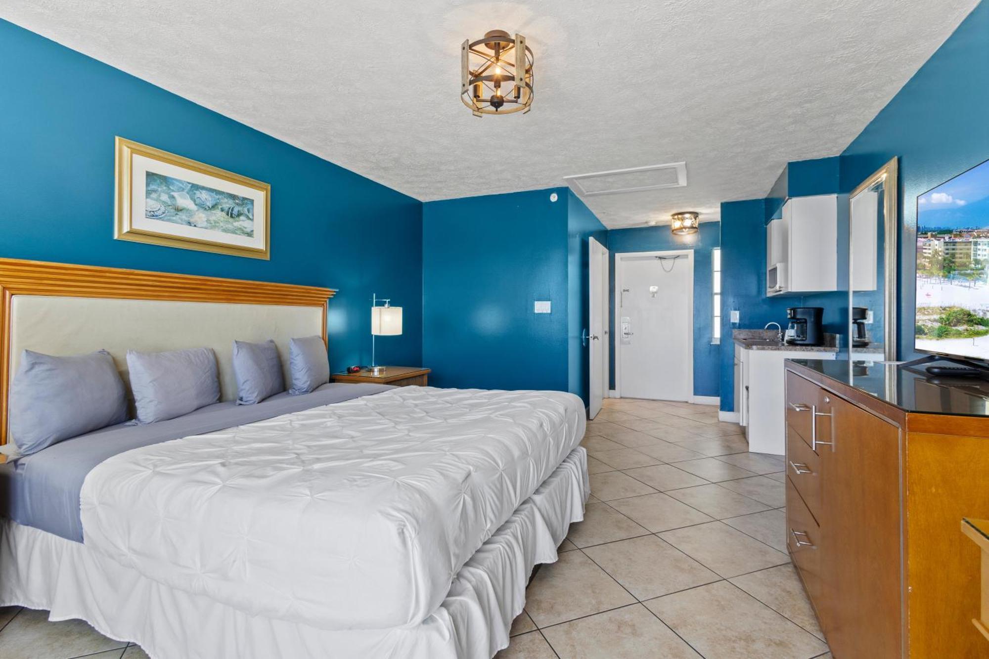 Ocean View Hotel Room With Balcony- King Bed #21 Fort Pierce Zewnętrze zdjęcie